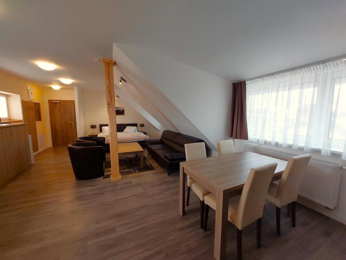 Penzion Ceresnovy Sad & Wellness Vysoké Tatry Extérieur photo